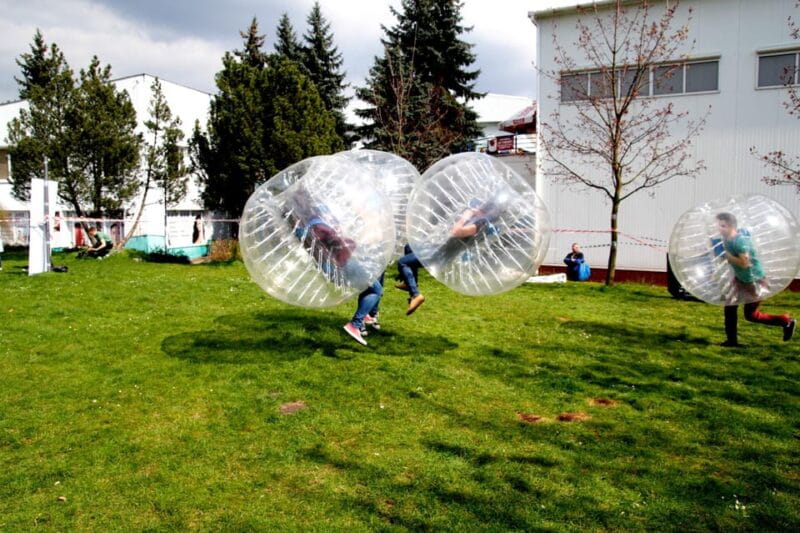 Krakow: 1-hour Bubble Football Game - FAQ
