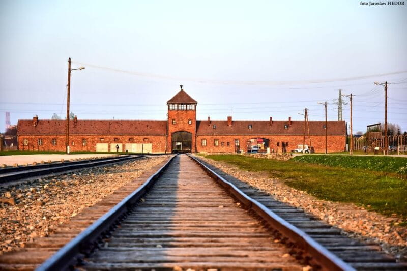 Kraków: Auschwitz-Birkenau Private Tour & Transportation - FAQs