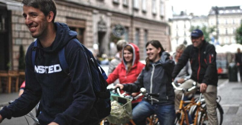 Krakow: Bike Tour of the Old Town, Kazimierz, and the Ghetto - Practical Tips for a Great Experience