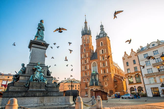 Krakow city tour by electric car - FAQs