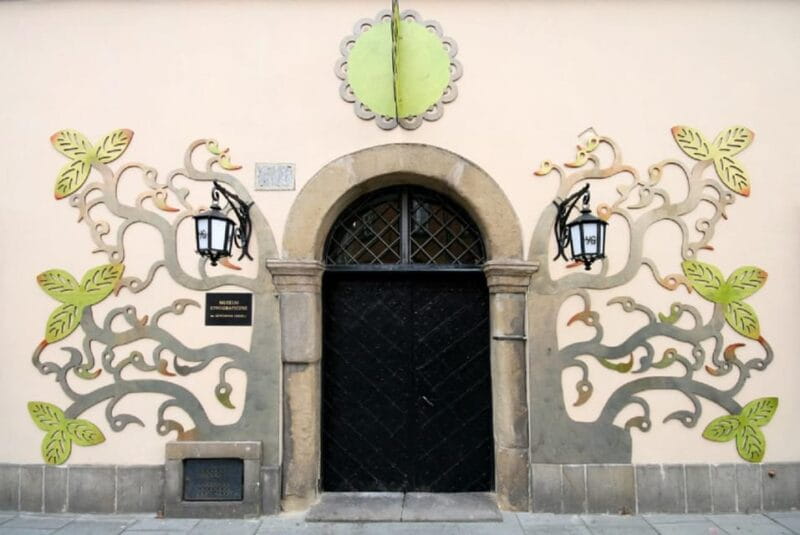 Krakow: Entry Ticket to the Ethnographic Museum - Who Should Consider This Tour?