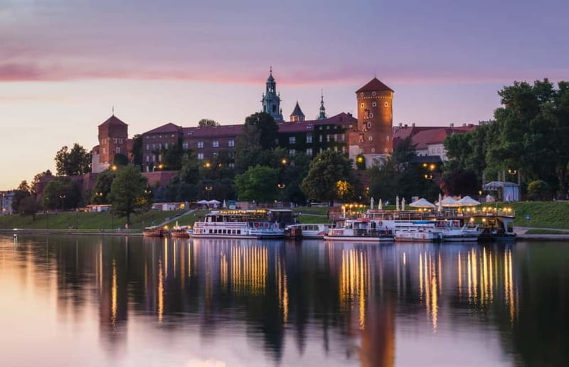 Krakow: Evening Sightseeing Cruise - Exploring Krakow from the Water: What to Expect on the Evening Cruise