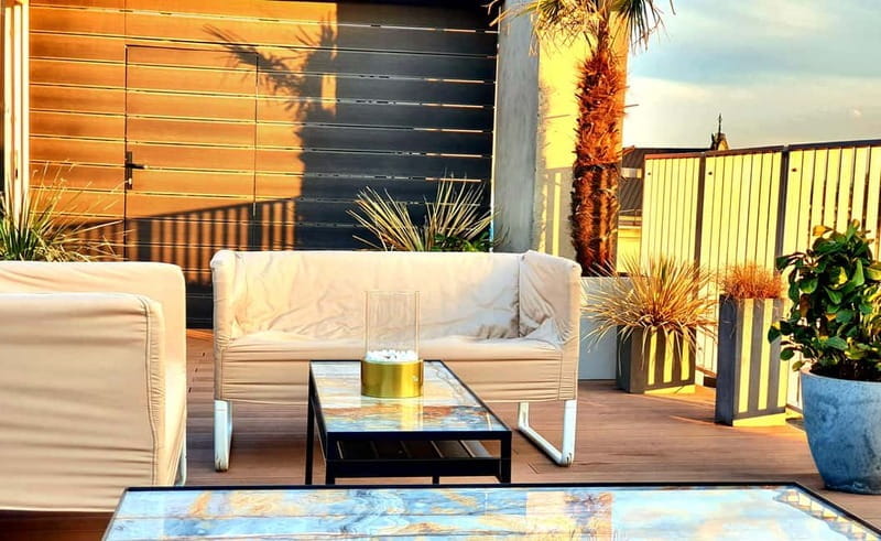 Krakow: Hidden Rooftop Bar Reservation with 1 Cocktail - FAQs