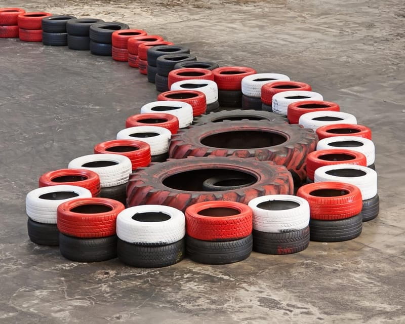 Krakow: Indoor Go-Karting (24-Minute Races) - Entering the Track: What You Can Expect