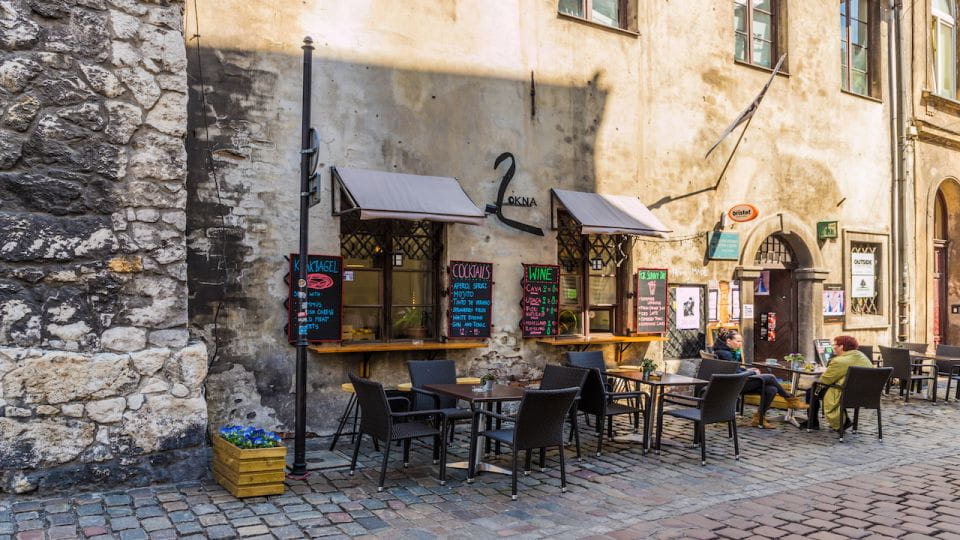 Krakow: Kazimierz Jewish Quarter Walking Tour - What to Expect