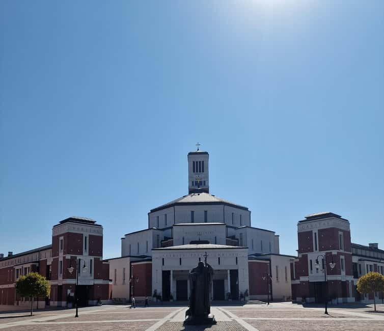 Krakow- Lagiewniki John Paul II Center and Divine Mercy - Practicalities and Logistics: What You Need to Know