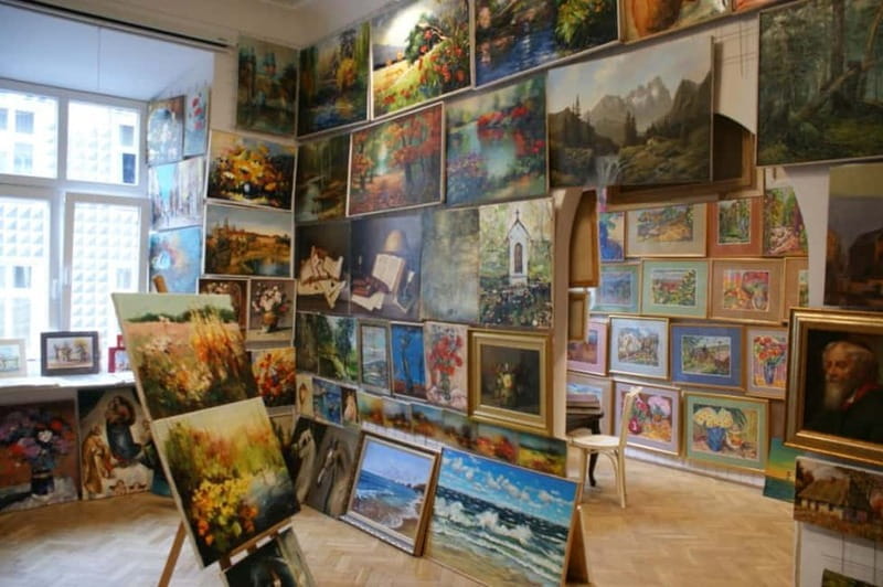 Krakow: Live Music Sound Journey in the Dark - Introduction: A Journey of Sound and Silence in Krakow