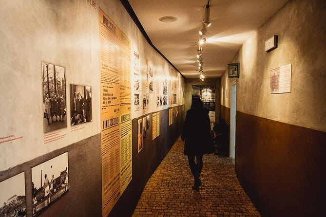 Kraków Oskar Schindler's Enamel Factory Museum skip the line tour - An In-Depth Look at the Experience