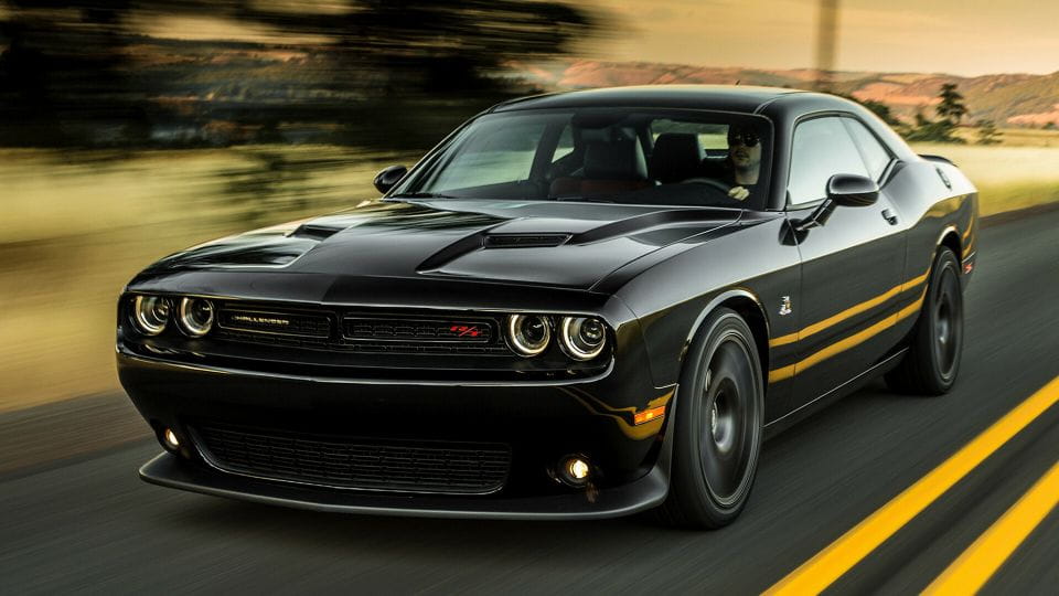 Krakow: Private Airport Transfer by 500 HP Dodge Challenger - Key Points