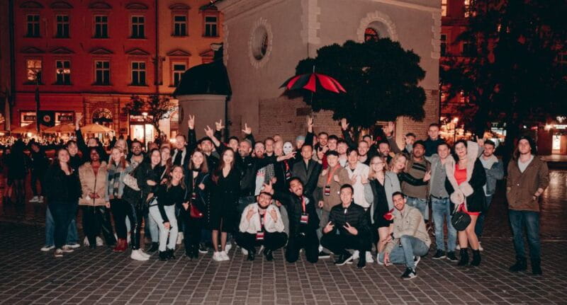 Krakow: Pub Crawl with 1 Hour of Unlimited Alcoholic Drinks - Key Points / Takeaways