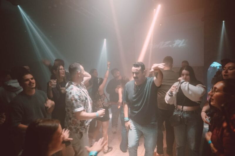 Krakow: Pub Crawl with Shots, Drinks & Skip-the-Line Entry - Exploring Krakow’s Nightlife on a Guided Pub Crawl