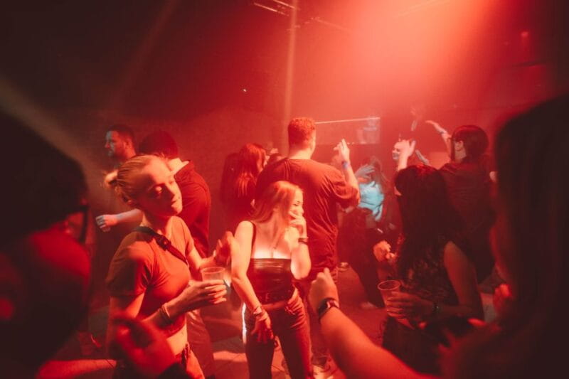 Krakow: Pub Crawl with Shots, Drinks & Skip-the-Line Entry - FAQ