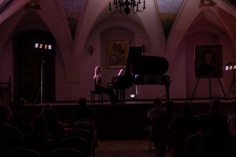 Kraków: Romantic Candlelight Chopin Piano Concert - FAQs