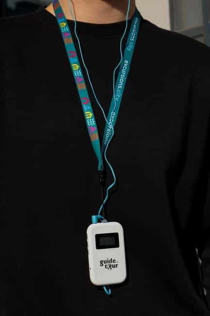 Krakow: Schindler's List Movie Locations & Factory Tour - Walking through Krakow’s WWII landscape: A detailed look