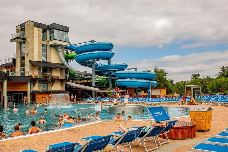 Krakow: Zakopane Cable Car, Spirits, Tasting & Thermal Baths - Strolling Zakopane’s Main Streets and Markets