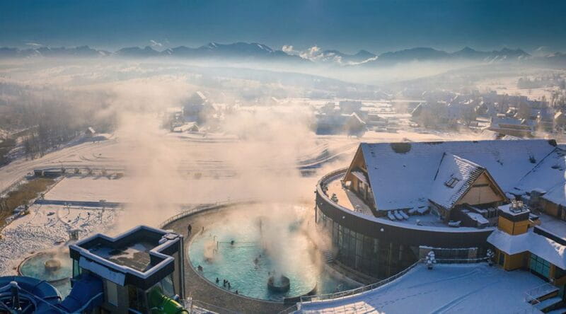 Kraków: Zakopane Tour, Thermal Pools & Hotel Pickup Options - Starting the Day: Convenient Pickup and Transportation