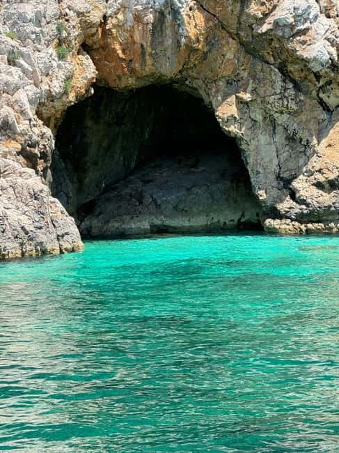 Krk: Golden Bay, Blue Cave, & 4 Islands Cruise - Returning to Krk: End with a View
