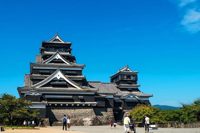 Kumamoto Castle Aso Volcano Kusasenri From Fukuoka and Kumamato - Discovering Aso Volcano and Kusasenri