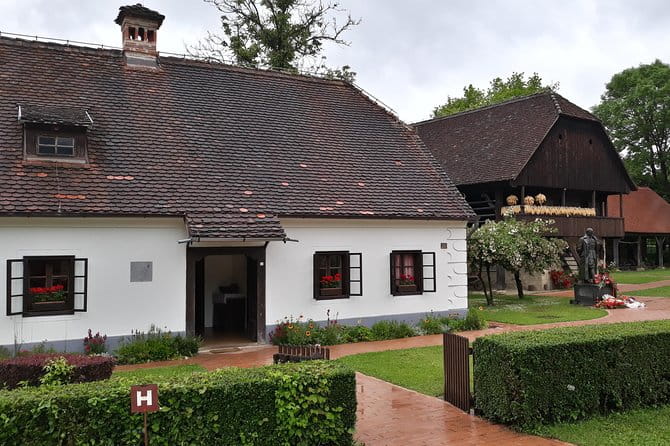 Kumrovec: Croatian Ethno Village & Josip Broz Tito's Birthplace - Discovering Kumrovec’s Past and Tito’s Roots