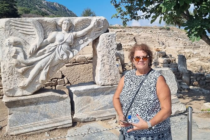 KUSADASI & EPHESUS Port PRIVATE Tour for Cruise Guests-SAVE TIME - Visiting the Ephesus Museum