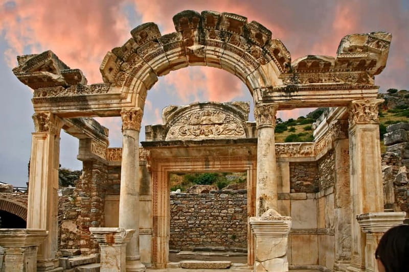 Kusadasi: Ephesus Private or Group Tour for Cruise Guests - Exploring Ephesus and Its Highlights