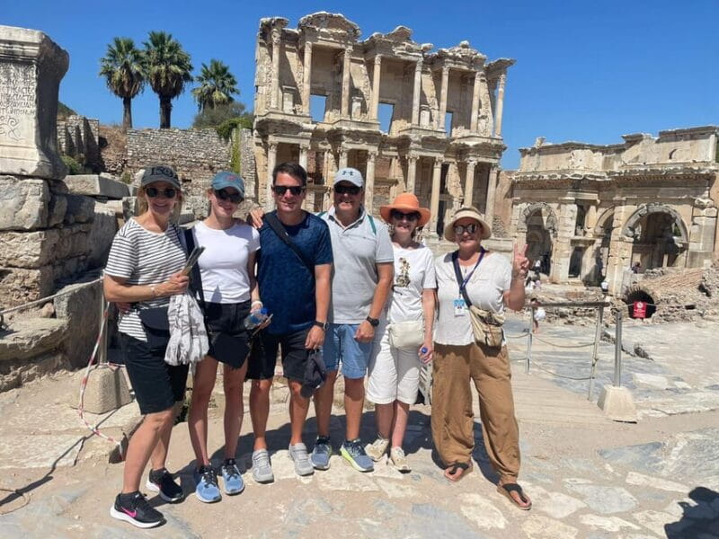 Kusadasi: Ephesus Private Tour for Cruise Guests - Discovering Ephesus: A Walk Through an Ancient Roman City