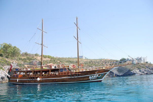 Kusadasi Full-Day Boat Trip & BBQ - Indulging in the Delectable Barbecue Lunch