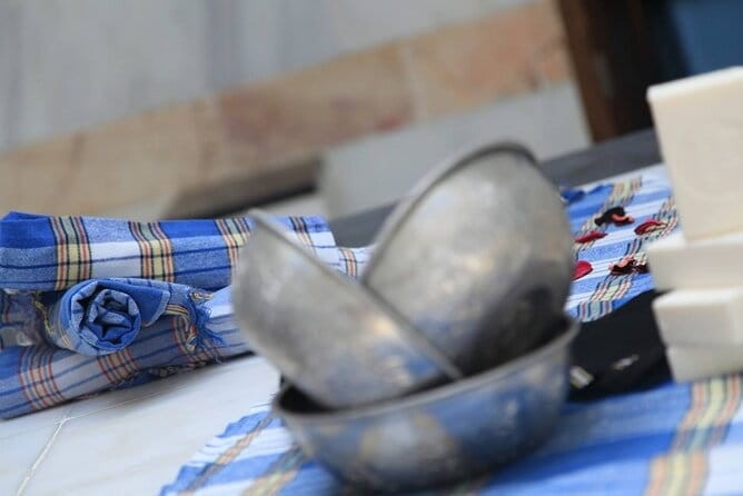 Kusadasi Traditional Turkish Bath Hamam Experience - The Personal Touch: Guides and Service