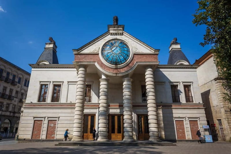 Kutaisi walking tour - Price and Logistics