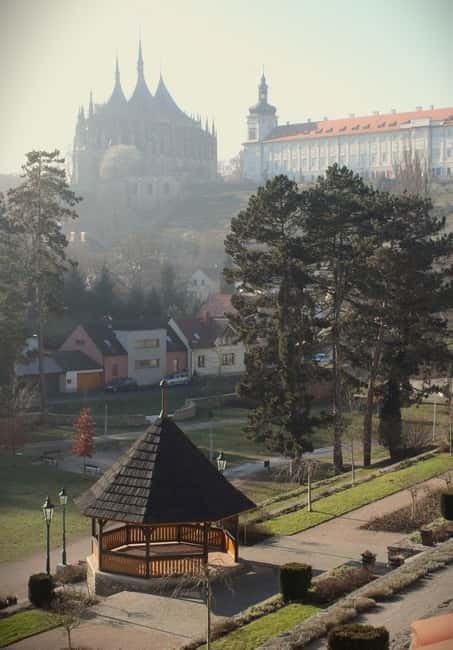Kutna Hora: Historical Center and Sedlec Ossuary Tour - What Makes This Tour Stand Out?