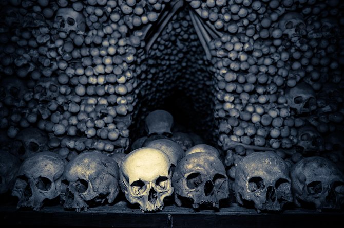 Kutna Hora Private Day Trip From Prague With Lunch, Admission and Local Treat - Review Highlights and Excellence Badge