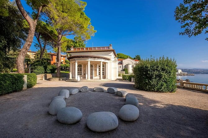 Kvarner Bay Tour with Opatija, Lovran and Local Specialties - The Grand Finale: Panoramic Views from Plomin Old Town