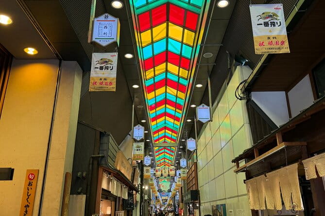Kyoto: 1.5 Hour Nishiki Market Private Tour With 3 Tastings - Discover the Diverse Cuisine and Local Delicacies