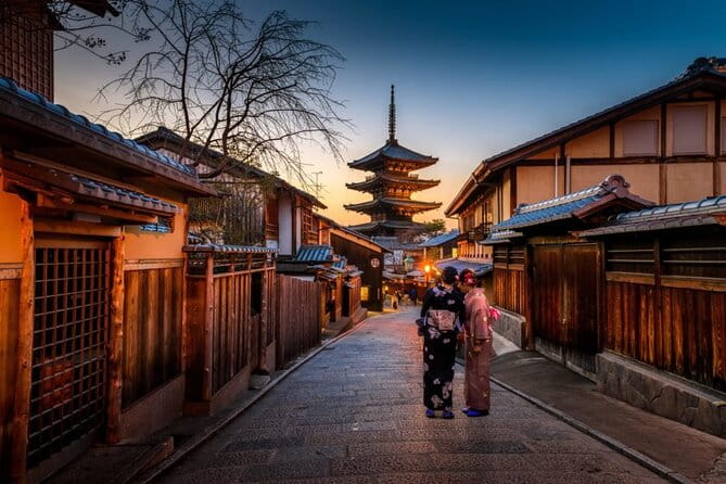 Kyoto 6hr Instagram Highlights Private Tour With Licensed Guide - Customizing Your Kyoto Tour Experience