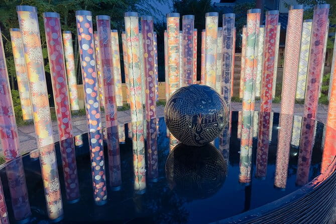 Kyoto Ghost Tour: Dark Tales, Urban Legends, Bamboo Forest Night - Additional Amenities and Tour Guide Expertise