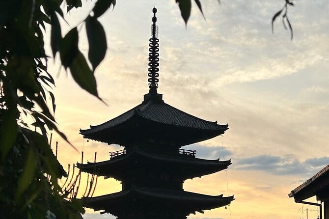 Kyoto Guided Day Tour With Free Admission - Wandering Through Scenic Landscapes
