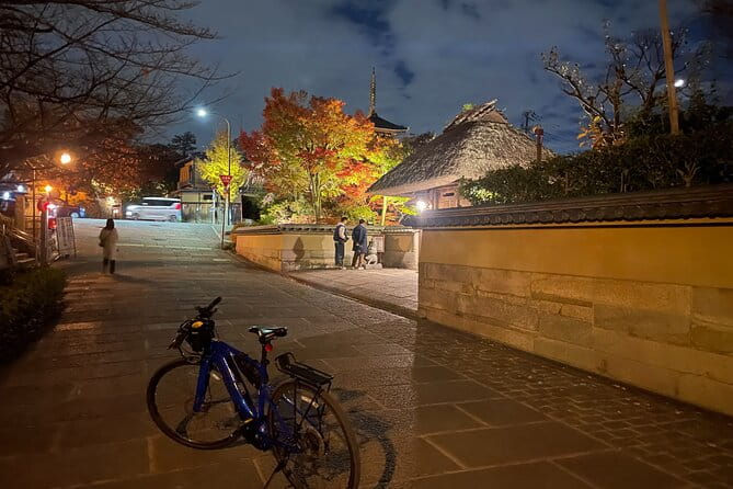 Kyoto Higashiyama Night Cycling Tour - Tips for a Great Experience