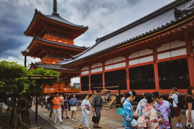 Kyoto Highlights Eastern Western Northern and Southern Routes - Transportation and Meeting Details