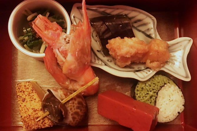 Kyoto Luxury Sake, Whisky and Cocktail Tour - Indulging in Kyotos Craft Cocktails