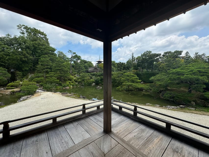Kyoto: Ninna-ji, Stunning Pagoda and Gardens Tour in 75 Min - Key Points