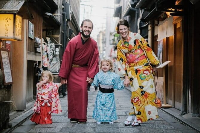 Kyoto Nishiki Market Tour and Dinner With an Expert Japanese Chef - What to Expect on Your Tour