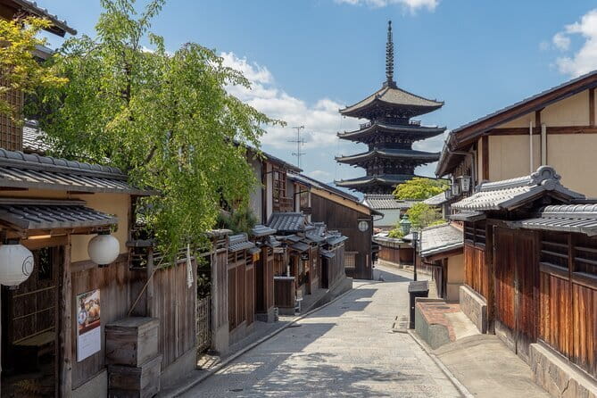 Kyoto: Private City Highlights Tour by Car - Key Points