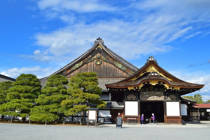 Kyoto Private Tour With National Licensed Guide From Osaka - Tour Inclusions and Exclusions