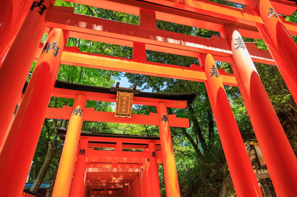 Kyoto: Shimogamo Shrine & Nishiki Market Bus Tour - Key Stops