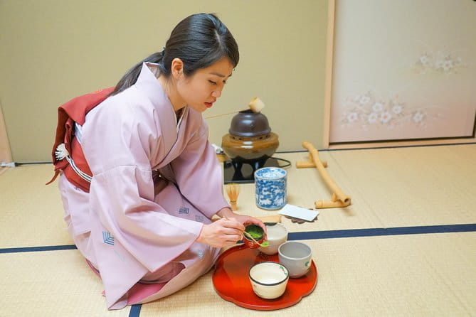 Kyoto Tea Ceremony & Kiyomizu-dera Temple Walking Tour - Partaking in the Traditional Tea Ceremony