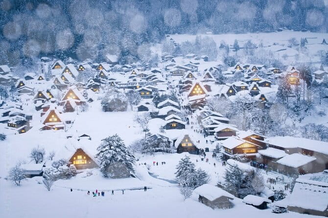Kyoto to Gokayama ShirakawaGo Day Tour - Transportation and Accessibility