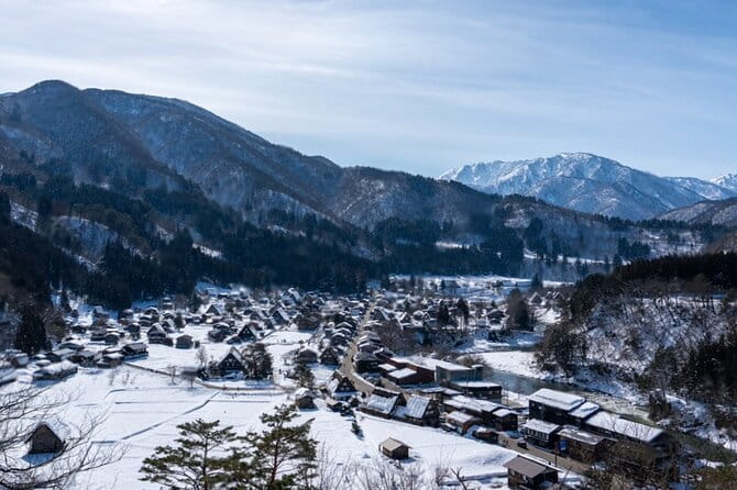 Kyoto to Gokayama ShirakawaGo Day Tour - Exploring Kyotos Iconic Landmarks