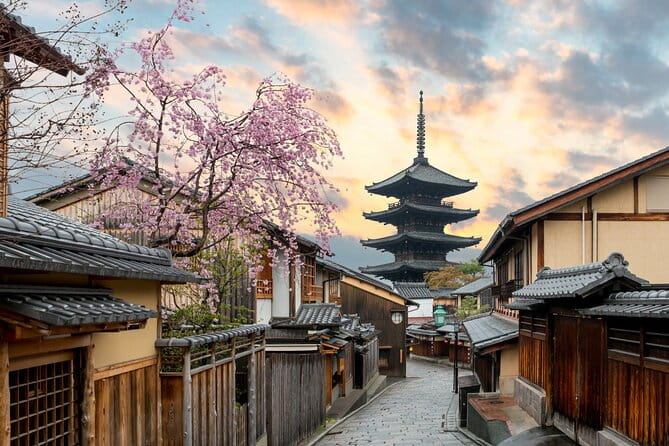 Kyoto With KIYOTOS Team! - Highlights of the Tour