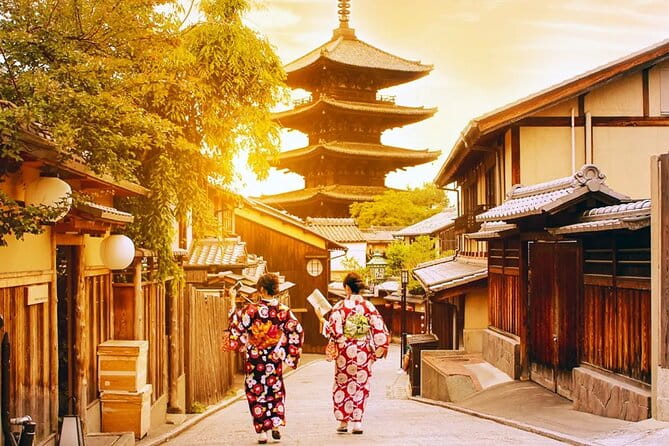 Kyotos Recommended Ramen Tour & Nishiki Market Tour - Booking and Cancellation Policy