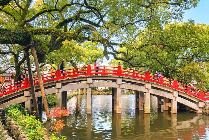 Kyushu Full Day Tour With Dazaifu Shrine Frog Temple and Yufuin - Exploring the Scenic Beauty of Yufuin